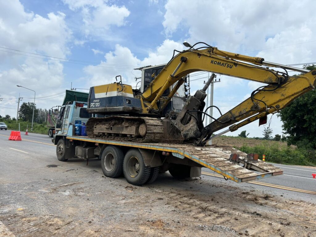 งานเจาะรื้อถอนพื้นถนน จังหวัดมหาสารคาม รับเหมาทุบตึกรื้อถอนสิ่งก่อสร้างทุกชนิ... 8 449787093 418362414538952 8872079929243775186 n