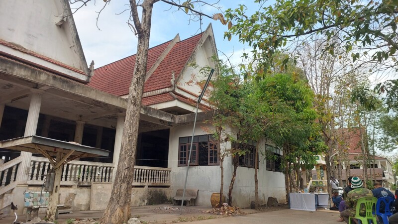 รับทุบตึก รื้อถอน ให้เช่าแบคโฮ 6 1000014282