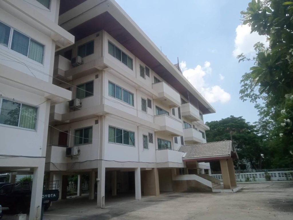 เริ่มงานรื้อถอนภายในห้องพักราชการ จังหวัดชัยภูมิ #จังหวัดชัยภูมิ ติดต่องานรื้อถ... 9 692934849 929794743395714 4178204249108234160 n