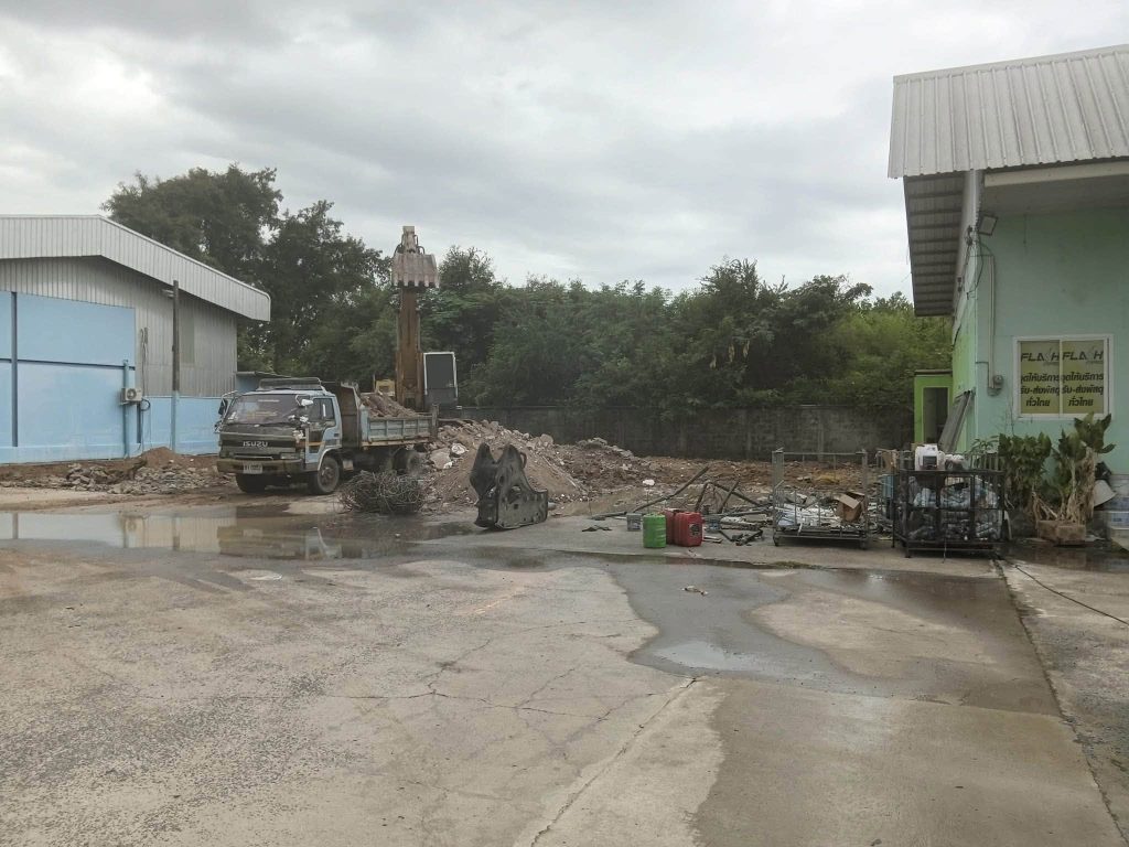 ส่งงานรื้อถอนห้องพักพนักงานพร้อมเคลียร์ริ่งปรับพื้นที่ จังหวัดสุรินทร์ #สมพิศสุ... 3 738235814 977239978651190 4320349802826609856 n