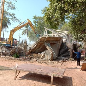 รับเหมาทุบตึกรื้อถอน (6)